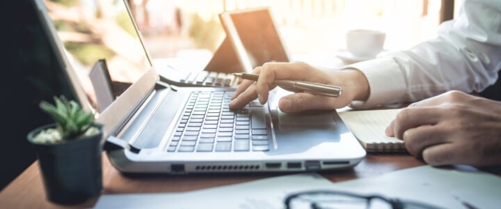 File Companies House accounts online to avoid delays, businesses told