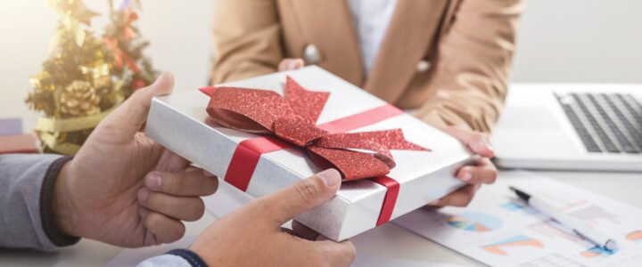 The Christmas gift allowance: how it works